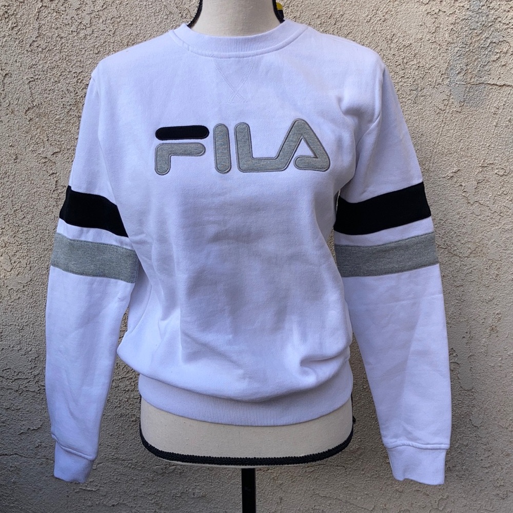 🎁Women’s Fila Crewneck Sweater